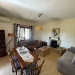 Ferienhaus με σοφίτα *